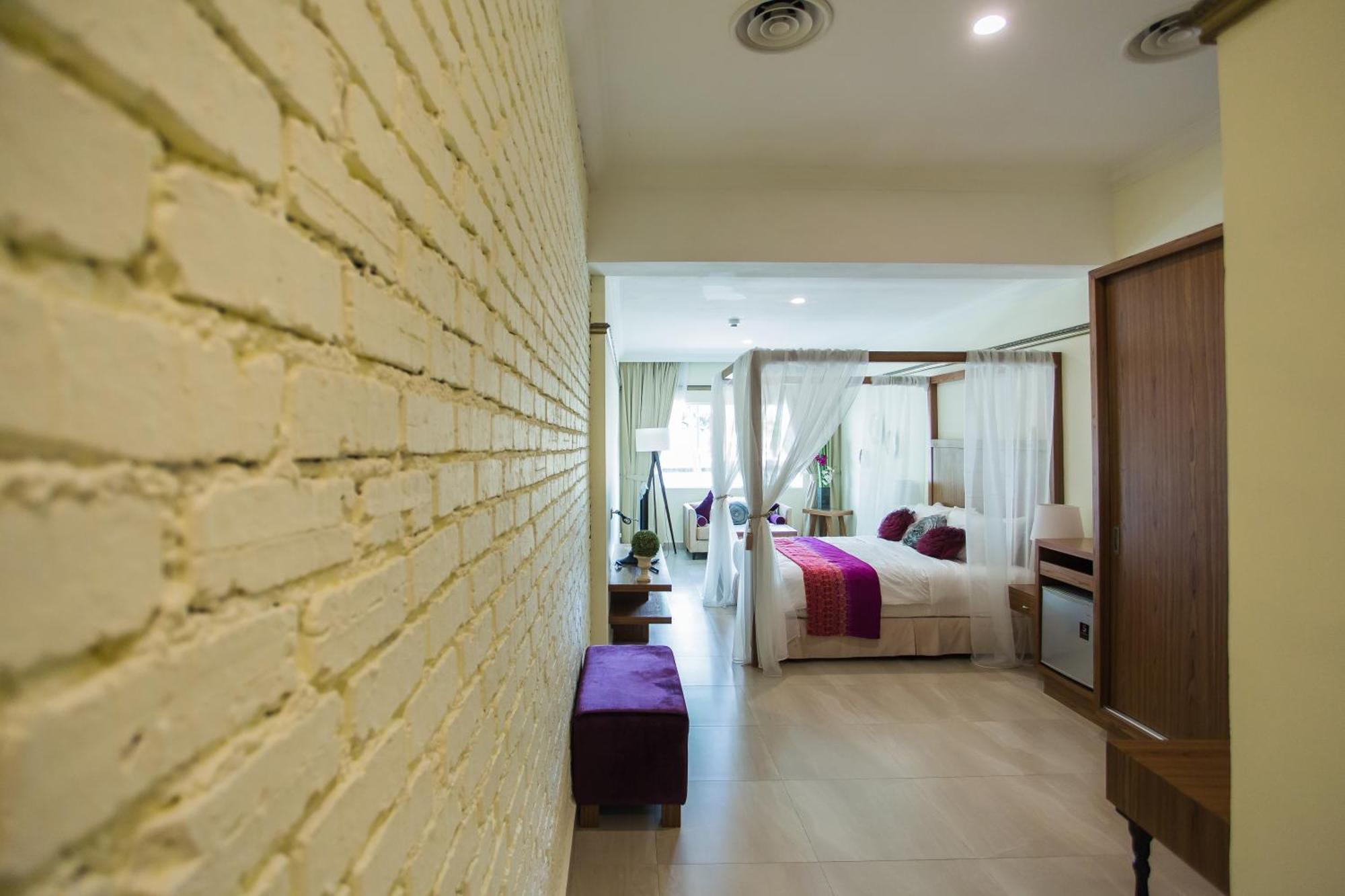 Aava Malacca Hotel Экстерьер фото